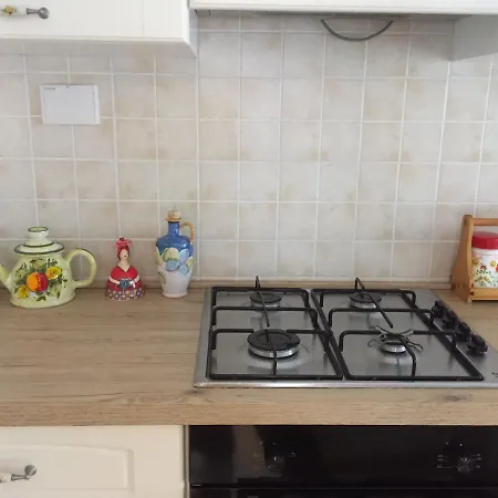 La Vie En Rose Рапалло